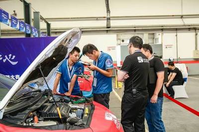 精誠杯-2017比亞迪汽車新能源服務(wù)技能大賽 技術(shù)賦能，服務(wù)鑄魂